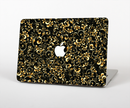 The Elegant Golden Swirls Skin Set for the Apple MacBook Pro 15" with Retina Display
