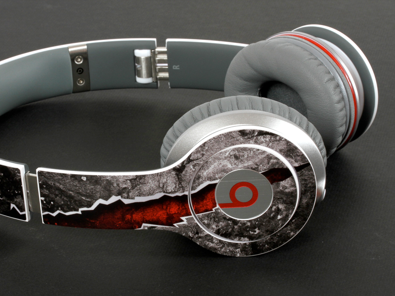 Red Cracked Stone Skin for the Beats by Dre