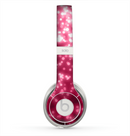 The Glowing Unfocused Pink Circles Skin for the Beats by Dre Solo 2 Headphones
