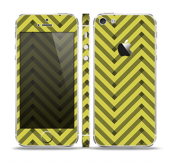 The Gold & Black Sketch Chevron Skin Set for the Apple iPhone 5