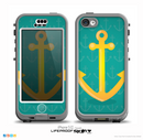 The Gold Stretched Anchor with Green Background Skin for the iPhone 5c nüüd LifeProof Case