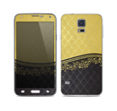 The Gold and Black Luxury Pattern Skin For the Samsung Galaxy S5