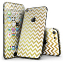 The_Gold_and_White_Chevron_Pattern_-_iPhone_7_-_FullBody_4PC_v1.jpg