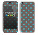 The Gray & Blue Polka Dot Skin for the Apple iPhone 5c