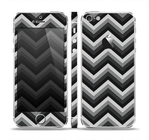 The Gray Toned Layered CHevron Pattern Skin Set for the Apple iPhone 5