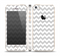 The Gray & White Chevron Pattern Skin Set for the Apple iPhone 5s