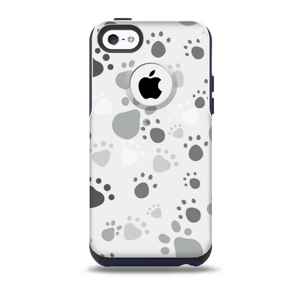 The Gray & White Large Paw Prints Skin for the iPhone 5c OtterBox Commuter Case