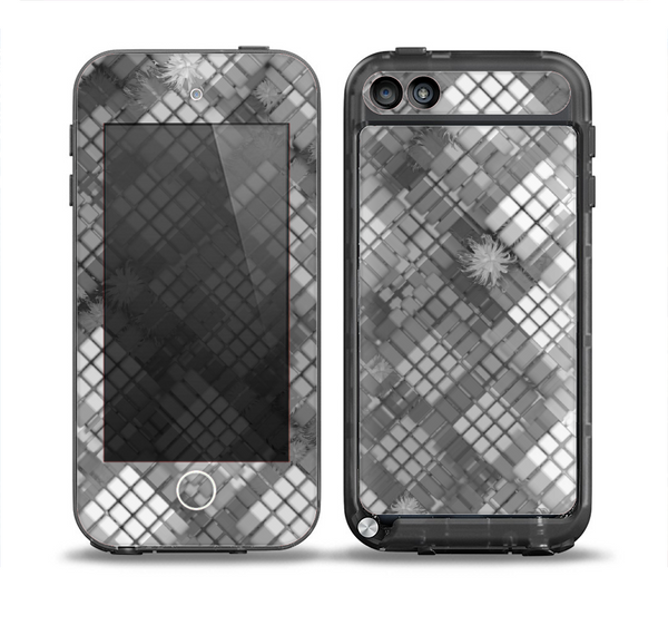 The Grayscale Layer Checkered Pattern Skin for the iPod Touch 5th Generation frē LifeProof Case