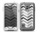 The Grayscale Gradient Chevron Zigzag Pattern Skin for the Samsung Galaxy S5 frē LifeProof Case