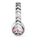 The Grayscale Gradient Chevron Zigzag Pattern Skin for the Beats by Dre Studio (2013+ Version) Headphones