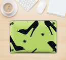 The Green & Black High-Heel Pattern V12 Skin Kit for the 12" Apple MacBook (A1534)