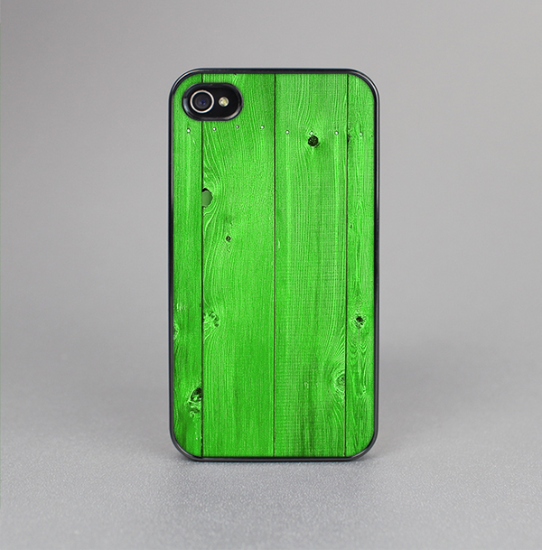 The Green Highlighted Wooden Planks Skin-Sert for the Apple iPhone 4-4s Skin-Sert Case