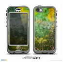 The Grunge Green & Yellow Surface Skin for the iPhone 5c nüüd LifeProof Case