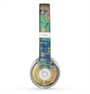 The Grunge Multicolor Textured Surface Skin for the Beats by Dre Solo 2 Headphones