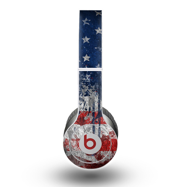 The Grungy American Flag Skin for the Beats by Dre Original Solo-Solo HD Headphones