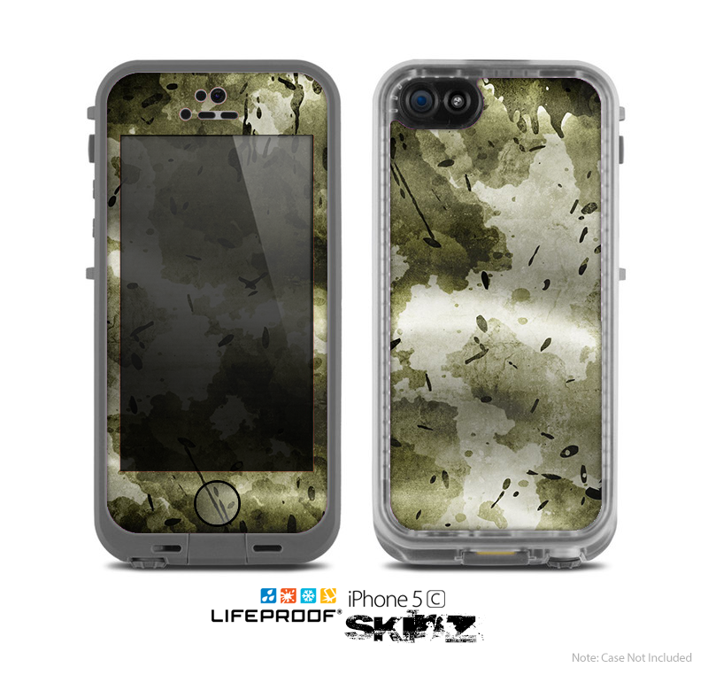 The Grungy Vivid Camouflage Skin for the Apple iPhone 5c LifeProof Case