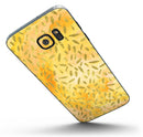 The_Grungy_Yellow_Watercolor_Under_a_Microscope_-_Galaxy_S7_Edge_-_V1.jpg?