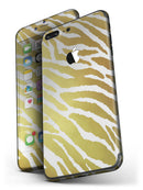 The_Highlighted_Golden_Zebra_Pattern_-_iPhone_7_Plus_-_FullBody_4PC_v4.jpg