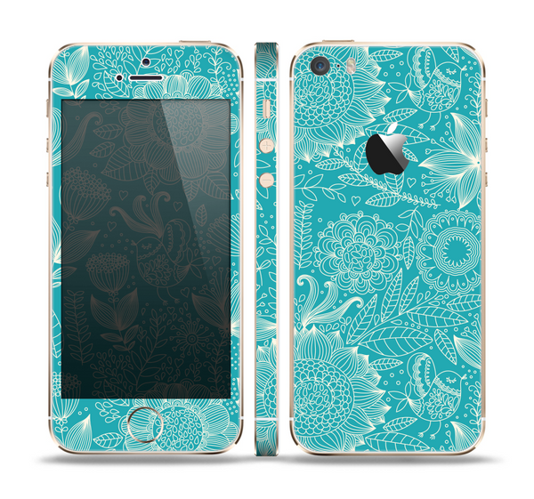 The Intricate Teal Floral Pattern Skin Set for the Apple iPhone 5s
