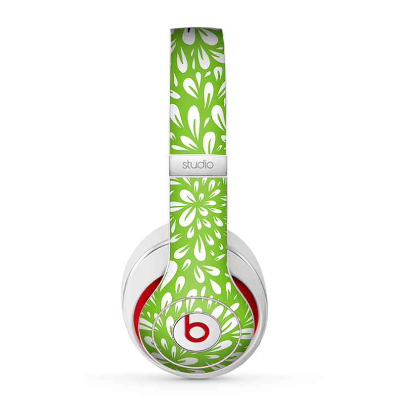 The Light Green & White Floral Sprout Skin for the Beats by Dre Studio (2013+ Version) Headphones