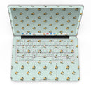 The_Micro_Daisy_and_Mint_Polka_Dot_Pattern_-_13_MacBook_Pro_-_V4.jpg