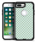 The Micro Daisy and Mint Polka Dot Pattern - iPhone 7 Plus/8 Plus OtterBox Case & Skin Kits