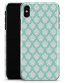 The Mint Green Decorative Pattern  - iPhone X Clipit Case