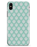 The Mint Green Decorative Pattern  - iPhone X Clipit Case