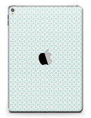 The_Mint_and_White_Axed_Pattern_-_iPad_Pro_97_-_View_3.jpg