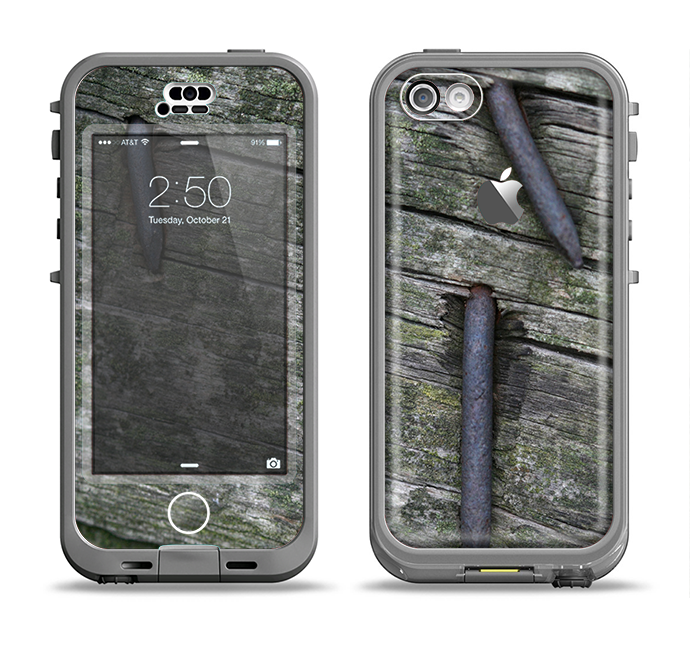 The Nailed Mossy Wooden Planks Apple iPhone 5c LifeProof Nuud Case Skin Set