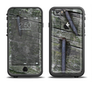 The Nailed Mossy Wooden Planks Apple iPhone 6/6s LifeProof Fre Case Skin Set