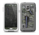 The Nailed Mossy Wooden Planks Skin for the Samsung Galaxy S5 frē LifeProof Case