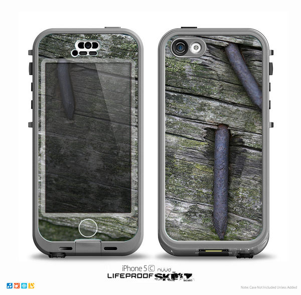 The Nailed Mossy Wooden Planks Skin for the iPhone 5c nüüd LifeProof Case