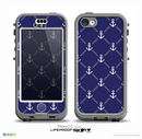 The Navy Blue & White Seamless Anchor Pattern Skin for the iPhone 5c nüüd LifeProof Case
