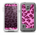 The Neon Pink Cheetah Animal Print Skin for the Samsung Galaxy S5 frē LifeProof Case