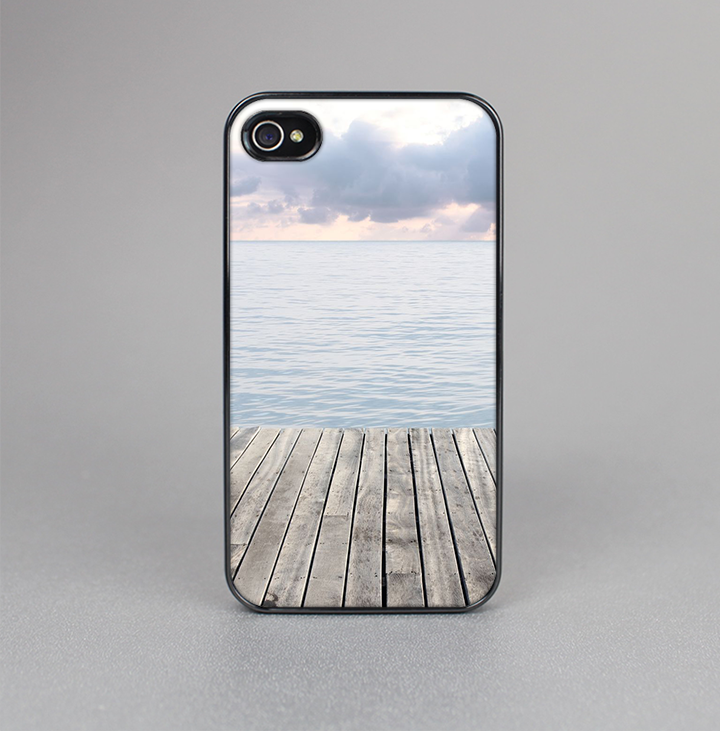 The Paradise Dock Skin-Sert for the Apple iPhone 4-4s Skin-Sert Case