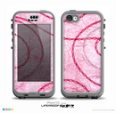 The Pink Chain Stitch Skin for the iPhone 5c nüüd LifeProof Case