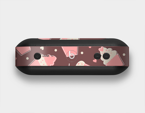 The Pink Outlined Cupcake Pattern Skin Set for the Beats Pill Plus