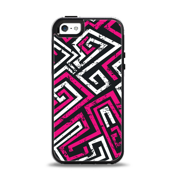 The Pink & White Abstract Maze Pattern Apple iPhone 5-5s Otterbox Symmetry Case Skin Set