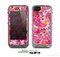 The Pink & White Paisley Pattern V421 Skin for the Apple iPhone 5c LifeProof Case