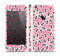 The Pink and Black Vector Floral Pattern Skin Set for the Apple iPhone 5s