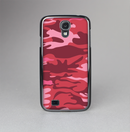The Pink and Red Tradtional Camouflage Skin-Sert Case for the Samsung Galaxy S4