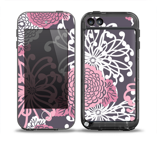 The Pink and White Solid Flowers Skin for the iPod Touch 5th Generation frē LifeProof Case