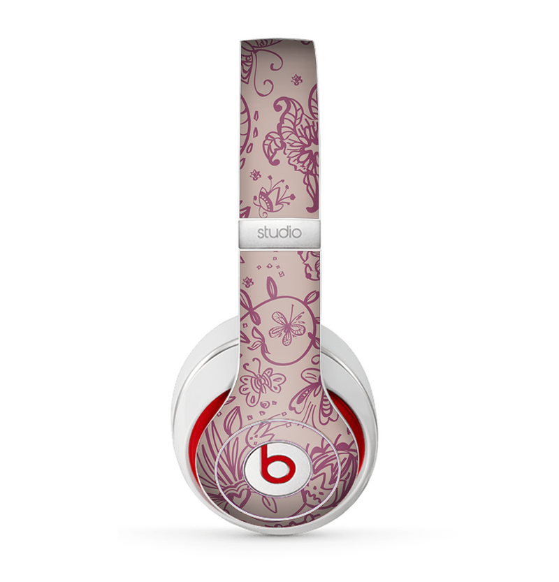 The Purple and Light Pink Sketched Lace Patterns v21 Skin for the Beats by Dre Studio (2013+ Version) Headphones