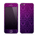 The Purple Delicate Foliage Pattern Skin for the Apple iPhone 5s