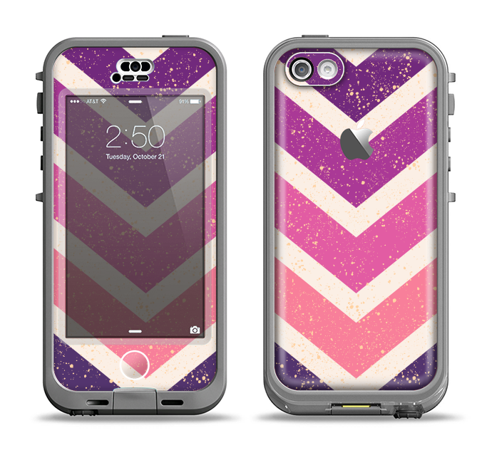 The Purple Scratched Texture Chevron Zigzag Pattern Apple iPhone 5c LifeProof Nuud Case Skin Set
