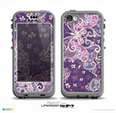 The Purple & White Butterfly Elegance Skin for the iPhone 5c nüüd LifeProof Case