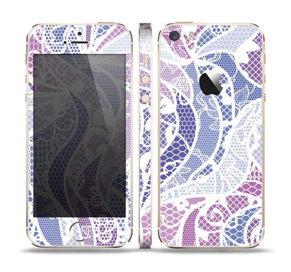 The Purple and White Lace Design Skin Set for the Apple iPhone 5s