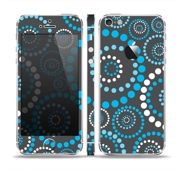 The Retro Blue Circle-Dotted Pattern Skin Set for the Apple iPhone 5