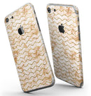 The_Rustic_Brown_and_Tan_Chevron_Pattern_-_iPhone_7_-_FullBody_4PC_v3.jpg